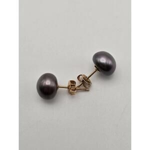 14k Gold (585) Black Pearl Stud Earrings – 9mm x 7.3mm, 2g